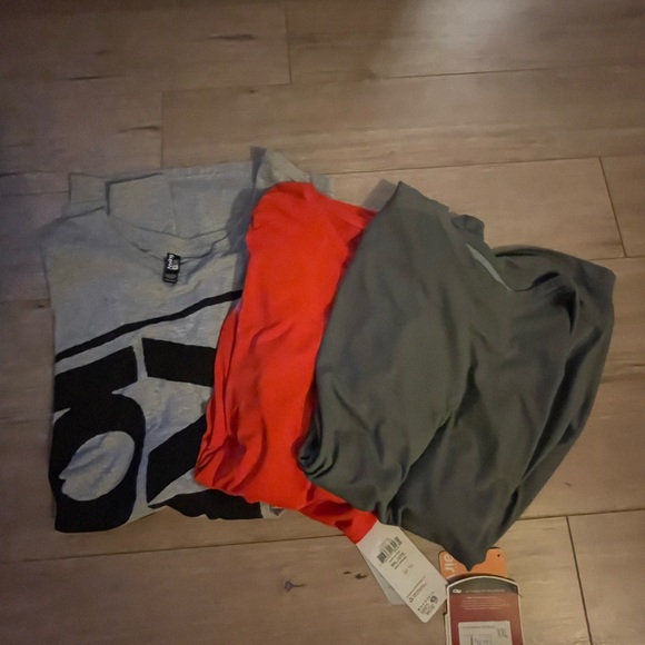 Men’s XXL T - Picture 1 of 1